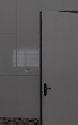 Casa à venda com 140m², 4 quartos e 2 vagasBanheiro 2
