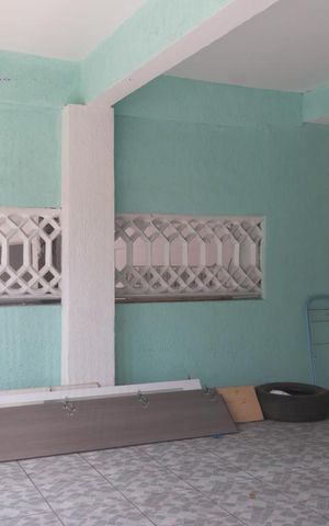 Casa à venda com 140m², 4 quartos e 2 vagasGaragem