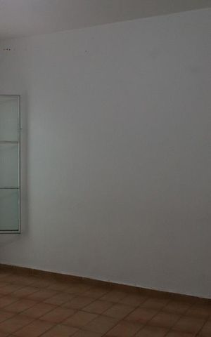 Casa à venda com 140m², 4 quartos e 2 vagasÁrea comum
