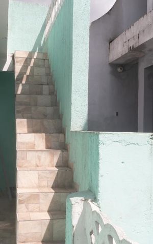 Casa à venda com 140m², 4 quartos e 2 vagasCorredor
