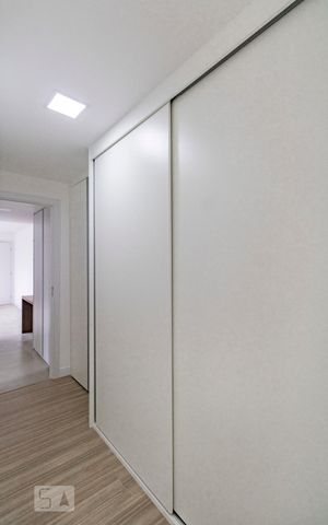 Apartamento para alugar com 60m², 2 quartos e 2 vagasQuarto