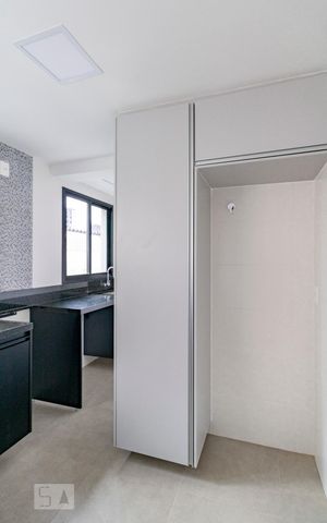 Apartamento para alugar com 60m², 2 quartos e 2 vagasCozinha