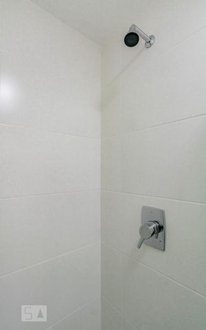 Apartamento para alugar com 60m², 2 quartos e 2 vagasBanheiro