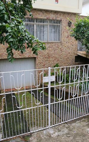 Casa à venda com 550m², 7 quartos e 4 vagasEntrada Garagem