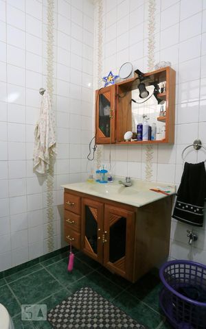 Casa à venda com 550m², 7 quartos e 4 vagasBanheiro Suíte 1