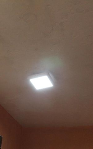 Casa para alugar com 25m², 1 quarto e sem vagaQuarto - Luminária