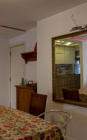 Apartamento à venda com 80m², 2 quartos e 1 vaga Apartamento à venda com 80m², 2 quartos e 1 vagaSala