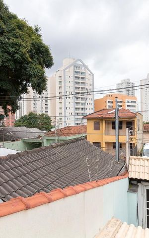 Casa à venda com 185m², 3 quartos e 4 vagasVista varanda quarto 3 suíte