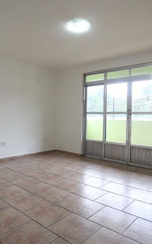 Casa para alugar com 238m², 3 quartos e 2 vagasSala