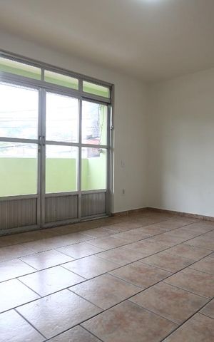 Casa para alugar com 238m², 3 quartos e 2 vagasSala