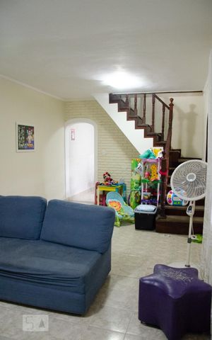Casa à venda com 152m², 4 quartos e 3 vagasSala