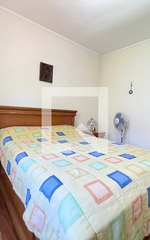 Casa à venda com 110m², 3 quartos e 3 vagas Casa à venda com 110m², 3 quartos e 3 vagasSuite