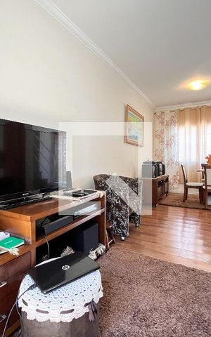 Casa à venda com 110m², 3 quartos e 3 vagas Casa à venda com 110m², 3 quartos e 3 vagasSala