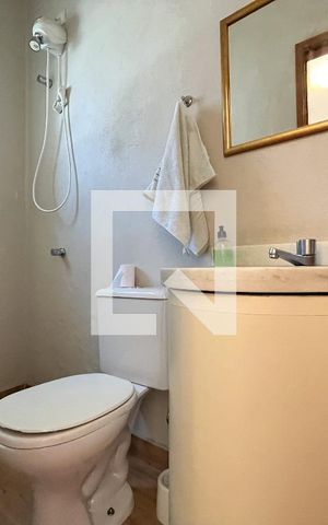 Casa à venda com 110m², 3 quartos e 3 vagas Casa à venda com 110m², 3 quartos e 3 vagasLavabo