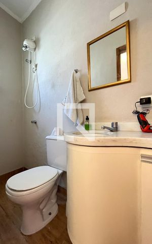 Casa à venda com 110m², 3 quartos e 3 vagas Casa à venda com 110m², 3 quartos e 3 vagasLavabo