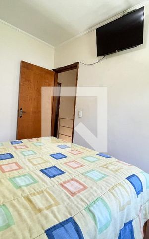 Casa à venda com 110m², 3 quartos e 3 vagas Casa à venda com 110m², 3 quartos e 3 vagasSuite