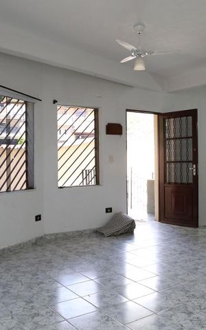 Casa à venda com 400m², 5 quartos e 5 vagasSala 1