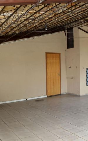 Casa à venda com 400m², 5 quartos e 5 vagasÁrea de Serviço