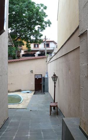 Casa à venda com 400m², 5 quartos e 5 vagasÁrea Externa