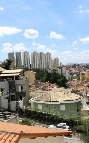 Casa à venda com 400m², 5 quartos e 5 vagasQuarto 4 vista