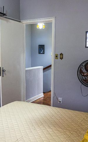 Casa à venda com 100m², 2 quartos e 1 vaga Casa à venda com 100m², 2 quartos e 1 vagaQuarto 1