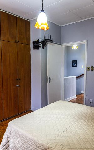 Casa à venda com 100m², 2 quartos e 1 vaga Casa à venda com 100m², 2 quartos e 1 vagaQuarto 1