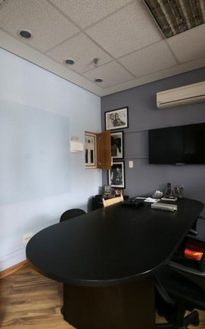 Apartamento à venda com 118m², 2 quartos e 2 vagasSala