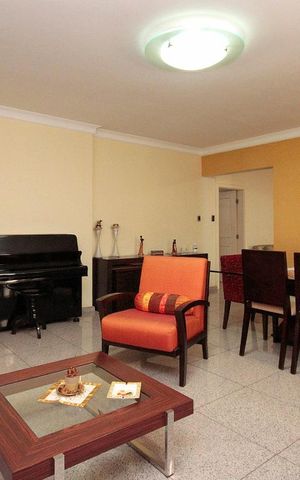 Apartamento à venda com 200m², 3 quartos e 1 vagaSala