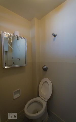 Apartamento para alugar com 65m², 2 quartos e 1 vagaBanheiro 