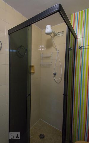 Apartamento para alugar com 65m², 2 quartos e 1 vagaBanheiro
