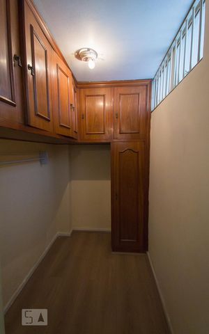 Apartamento para alugar com 65m², 2 quartos e 1 vagaDespensa