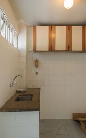 Apartamento para alugar com 65m², 2 quartos e 1 vagaCozinha 