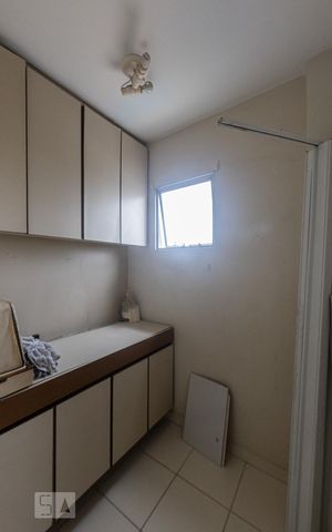 Apartamento à venda com 62m², 2 quartos e 2 vagas Apartamento à venda com 62m², 2 quartos e 2 vagasQuarto de Serviço