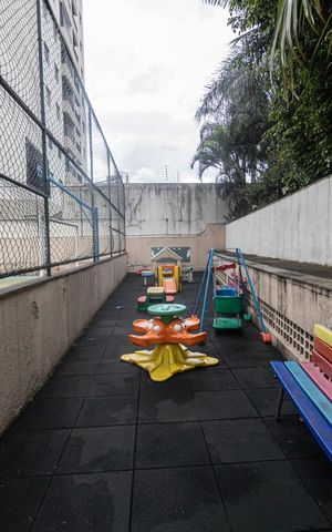 Apartamento à venda com 62m², 2 quartos e 2 vagas Apartamento à venda com 62m², 2 quartos e 2 vagasÁrea Comum - Playground
