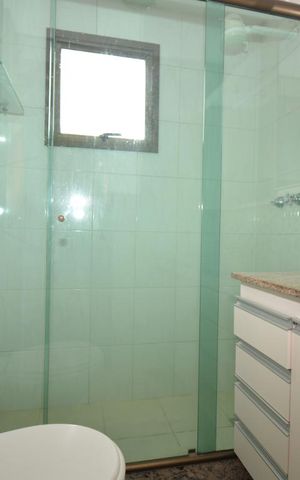Apartamento à venda com 160m², 2 quartos e 2 vagasBanheiro da Suíte