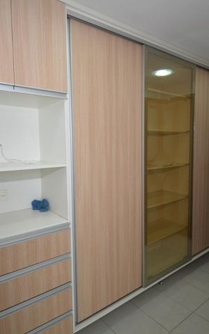 Apartamento à venda com 160m², 2 quartos e 2 vagasCozinha e Área de Serviço