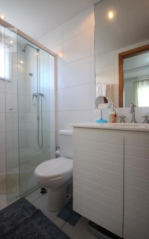 Apartamento à venda com 88m², 2 quartos e 2 vagasBanheiro da Suíte 1