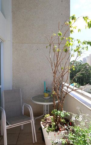 Apartamento à venda com 88m², 2 quartos e 2 vagasVaranda da Sala