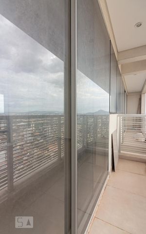 Studio à venda com 32m², 1 quarto e 1 vagaVaranda