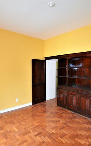 Apartamento à venda com 175m², 4 quartos e 1 vagaQuarto 1