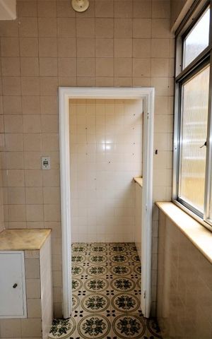 Apartamento à venda com 175m², 4 quartos e 1 vagaÁrea de Serviço