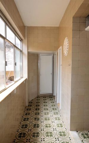 Apartamento à venda com 175m², 4 quartos e 1 vagaÁrea de Serviço
