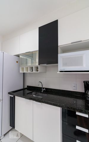Apartamento para alugar com 66m², 2 quartos e 1 vagaCozinha
