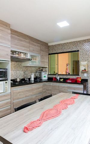 Casa à venda com 250m², 3 quartos e 2 vagasCozinha