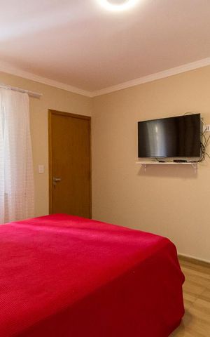 Casa à venda com 250m², 3 quartos e 2 vagasQuarto 3 suíte