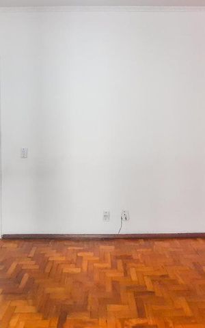 Apartamento à venda com 65m², 2 quartos e 1 vaga Apartamento à venda com 65m², 2 quartos e 1 vagaSala