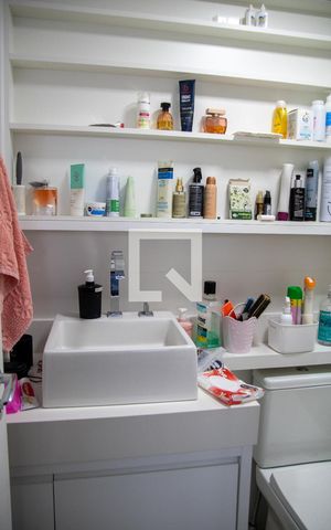 Apartamento à venda com 62m², 2 quartos e 1 vaga Apartamento à venda com 62m², 2 quartos e 1 vagaBanheiro do Quarto 1
