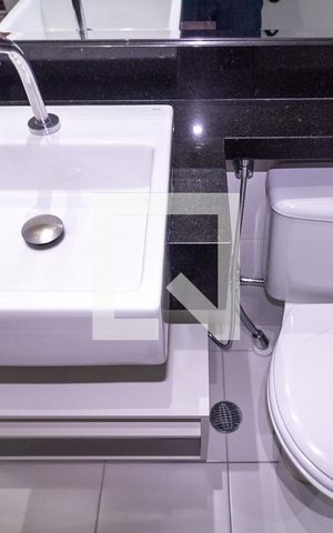 Apartamento à venda com 67m², 3 quartos e 1 vagaBanheiro 2