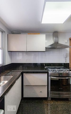 Apartamento à venda com 90m², 3 quartos e 2 vagasCozinha