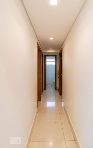 Apartamento à venda com 90m², 3 quartos e 2 vagasCorredor
